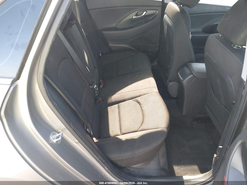2020 HYUNDAI ELANTRA GT VIN: KMHH35LE7LU136794