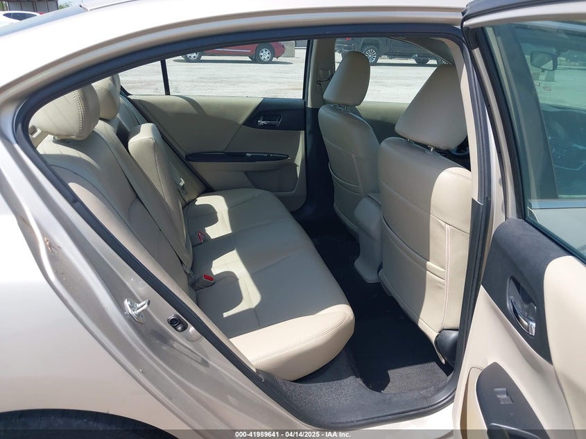 2016 HONDA ACCORD VIN: 1HGCR2F37GA187338