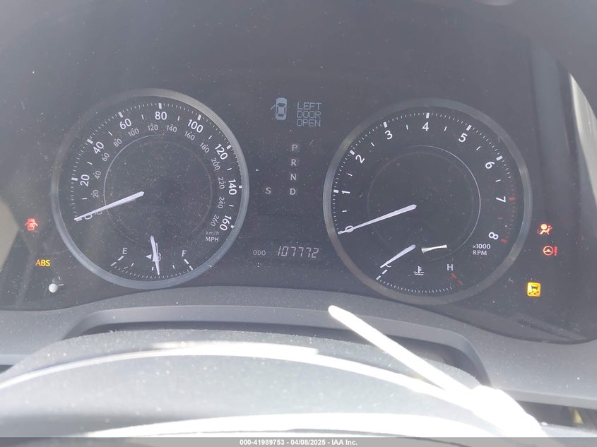 2011 LEXUS IS 250C VIN: JTHFF2C24B2517521