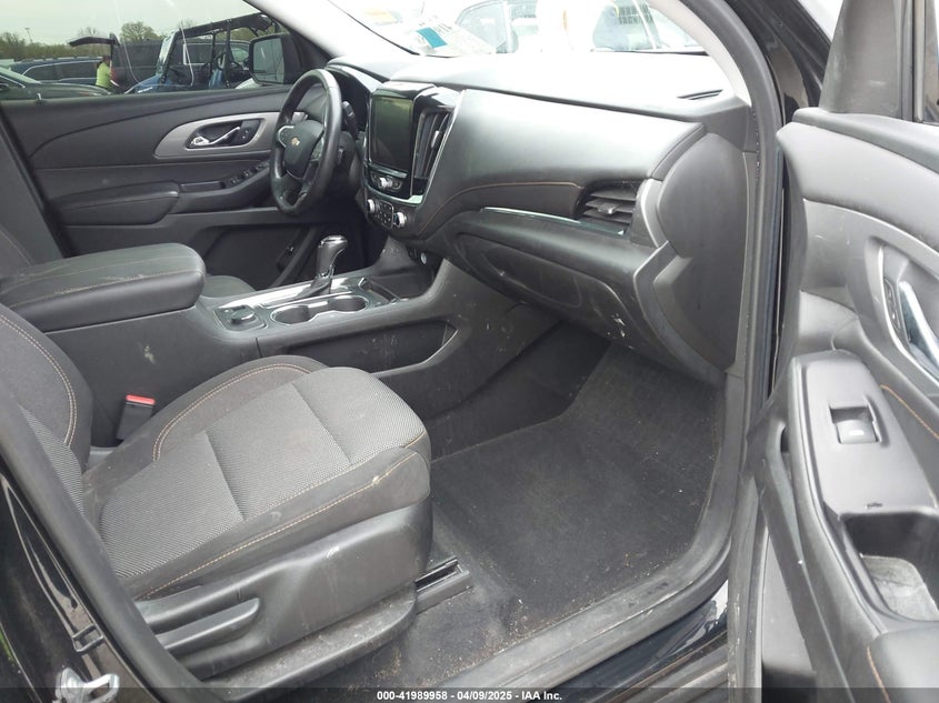 2018 CHEVROLET TRAVERSE VIN: 1GNERGKWXJJ217824