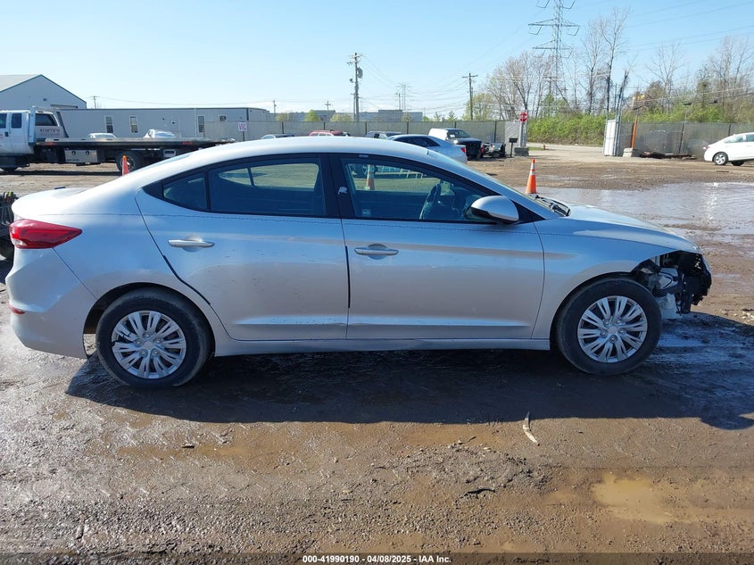 2018 HYUNDAI ELANTRA VIN: 5NPD74LF7JH261683