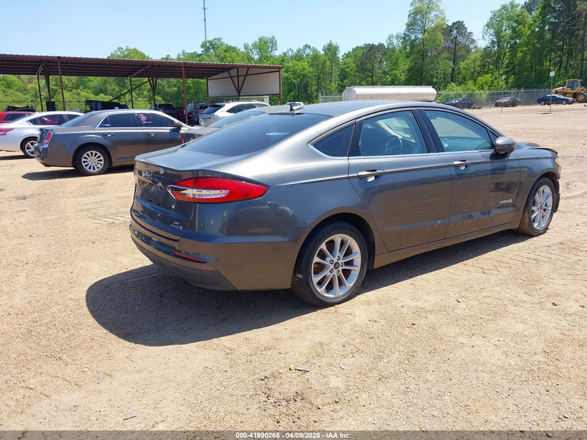 2019 FORD FUSION HYBRID SE - 3FA6P0LU7KR152189
