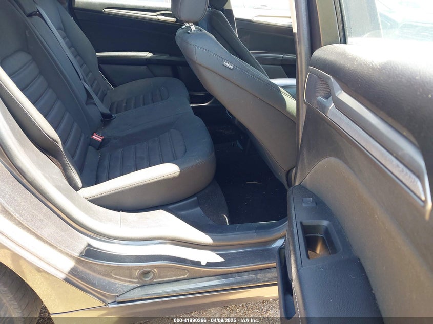 2019 FORD FUSION HYBRID SE - 3FA6P0LU7KR152189