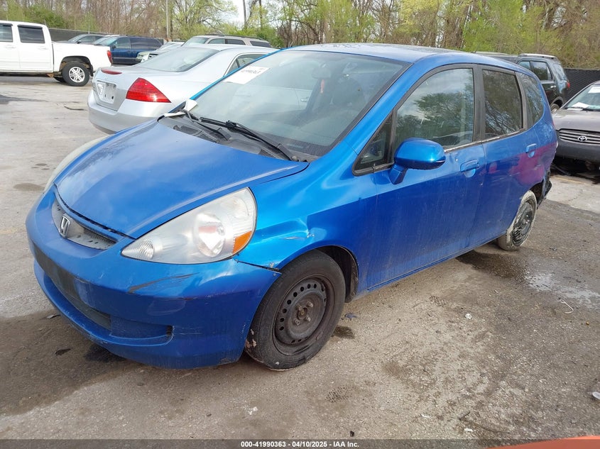 2008 HONDA FIT VIN: JHMGD38498S043827