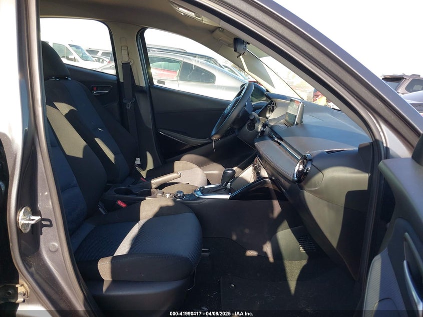 2017 TOYOTA YARIS IA VIN: 3MYDLBYV3HY195244