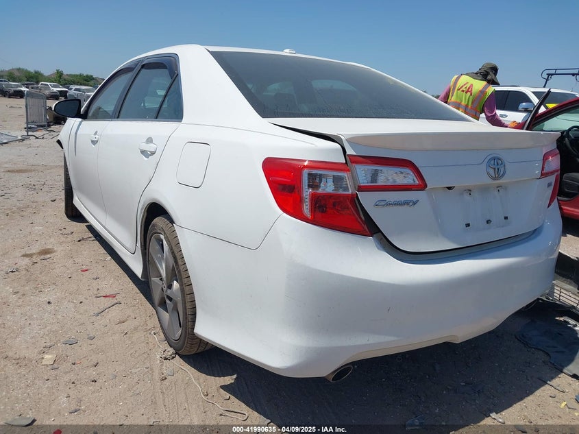 2012 TOYOTA CAMRY VIN: 4T1BK1FK2CU512868