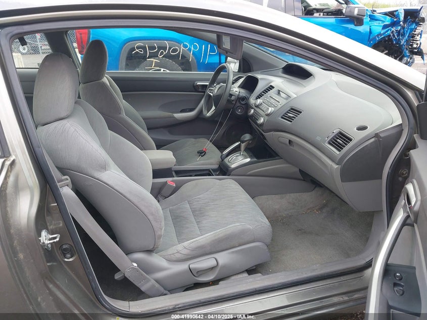 2006 HONDA CIVIC VIN: 2HGFG12866H520496