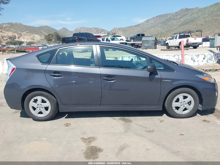 2011 TOYOTA PRIUS VIN: JTDKN3DU7B1371033