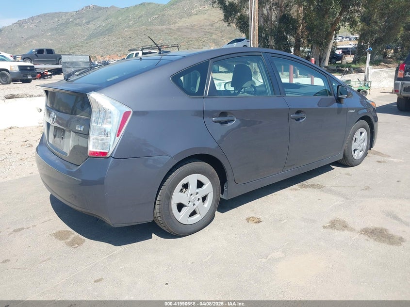 2011 TOYOTA PRIUS VIN: JTDKN3DU7B1371033
