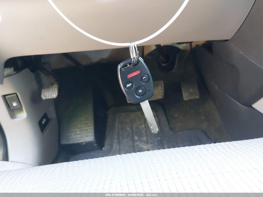 2015 HONDA PILOT SE - 5FNYF4H32FB032255