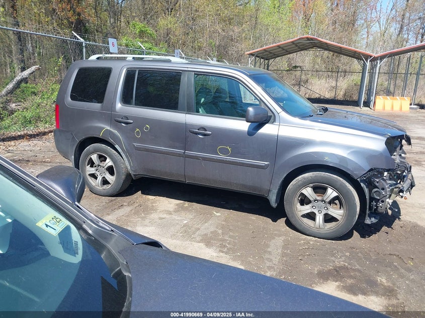 2015 HONDA PILOT SE - 5FNYF4H32FB032255