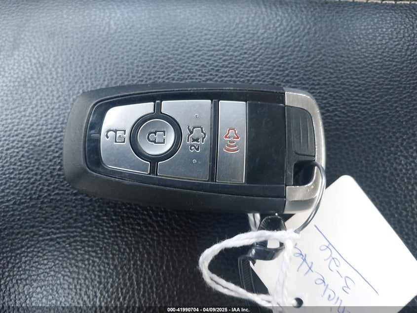 2020 FORD FUSION VIN: 3FA6P0HD2LR109793