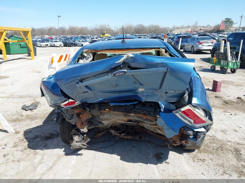 2009 FORD FUSION VIN: 3FAHP07199R132772