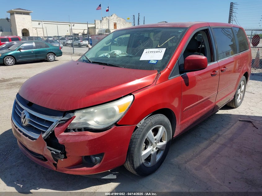 2V8HW34199R553825 2009 VOLKSWAGEN ROUTAN photo no. 2