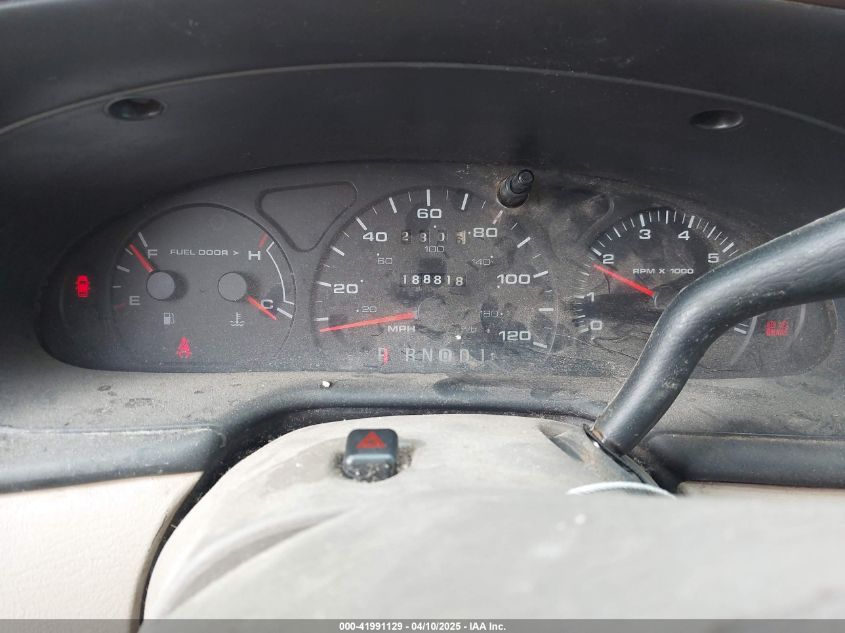 2002 Ford Taurus Ses VIN: 1FAFP55292G228043 Lot: 41991129