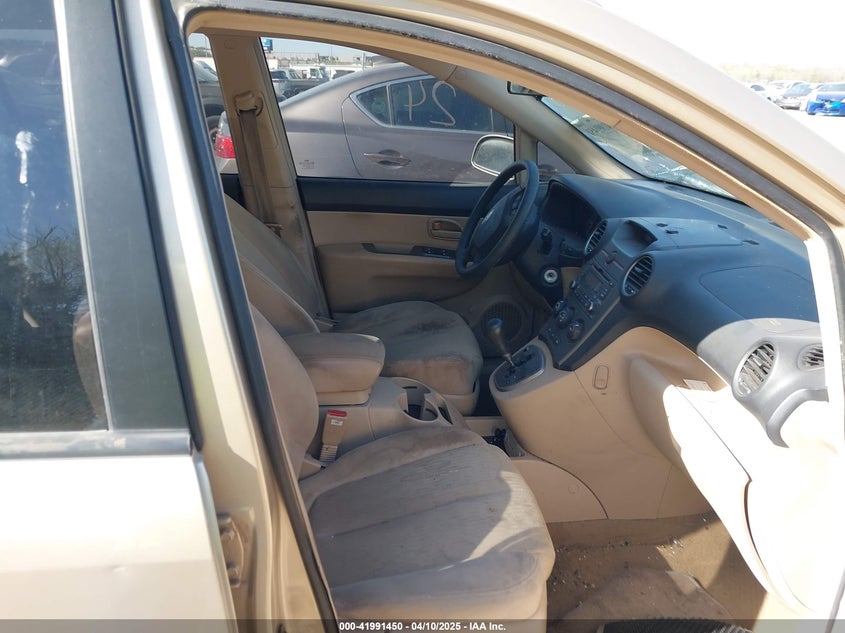 2007 KIA RONDO VIN: KNAFG525277055916