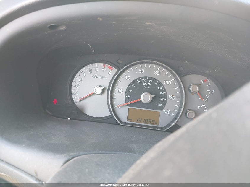 2007 KIA RONDO VIN: KNAFG525277055916
