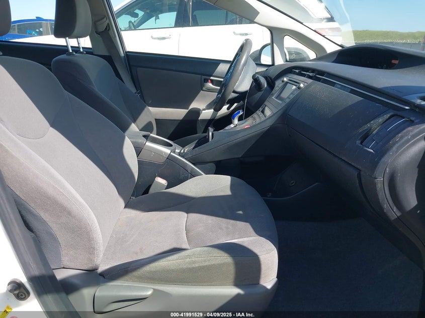 2014 TOYOTA PRIUS VIN: JTDKN3DU3E0366972