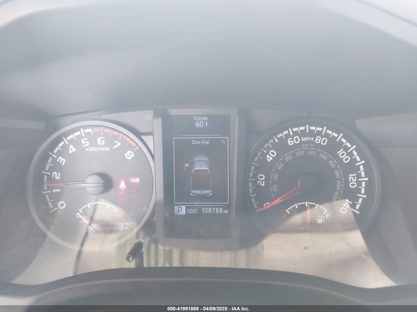 2019 TOYOTA TACOMA VIN: 5TFSX5EN3KX070933