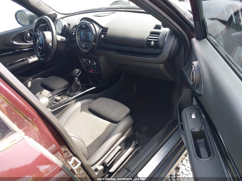 2016 MINI COOPER VIN: WMWLN5C57G2E30917