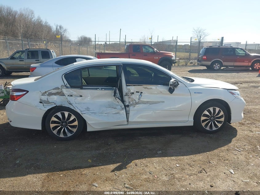 2017 HONDA ACCORD HYBRID VIN: JHMCR6F77HC017381