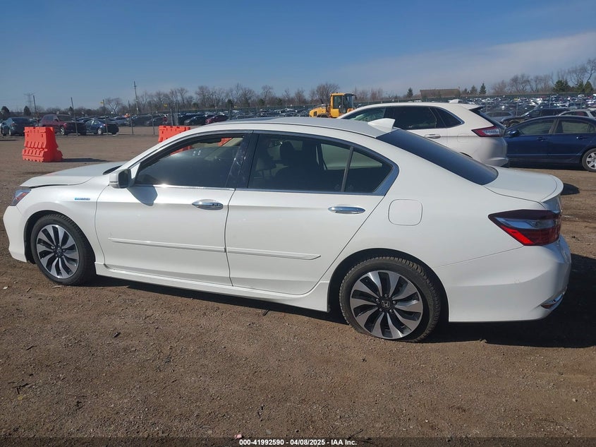 2017 HONDA ACCORD HYBRID VIN: JHMCR6F77HC017381