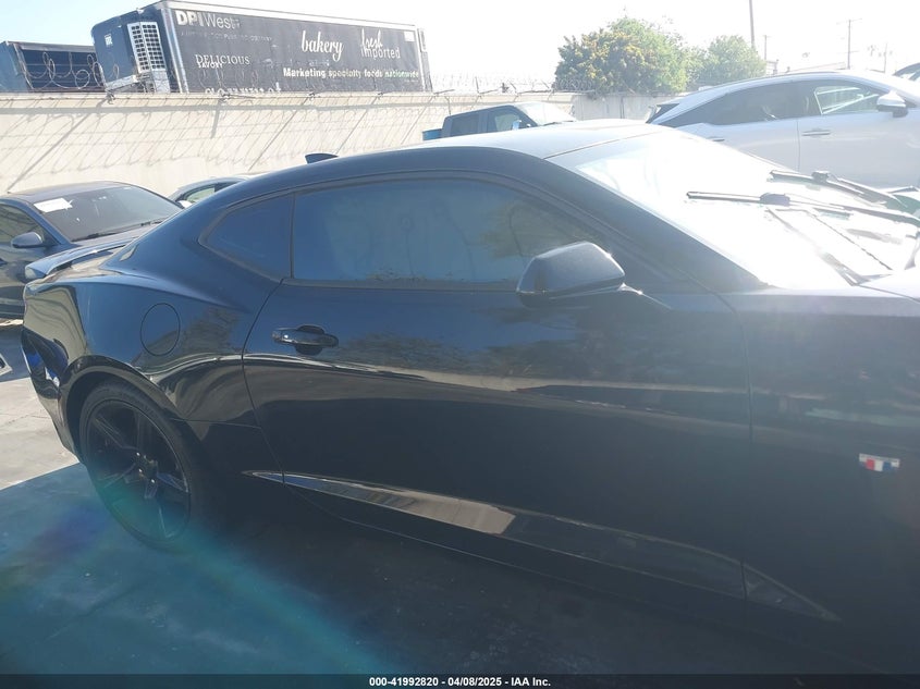 2018 CHEVROLET CAMARO VIN: 1G1FF1R7XJ0191466