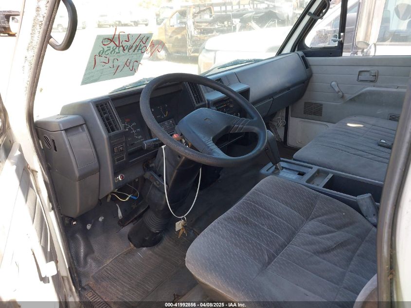 1995 Isuzu Npr VIN: JALC4B1K9S7006840 Lot: 41992856