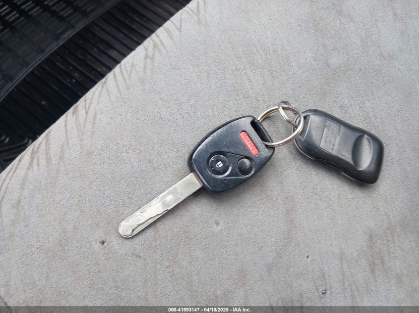 2007 Honda Civic Lx VIN: 2HGFG12657H537497 Lot: 41993147