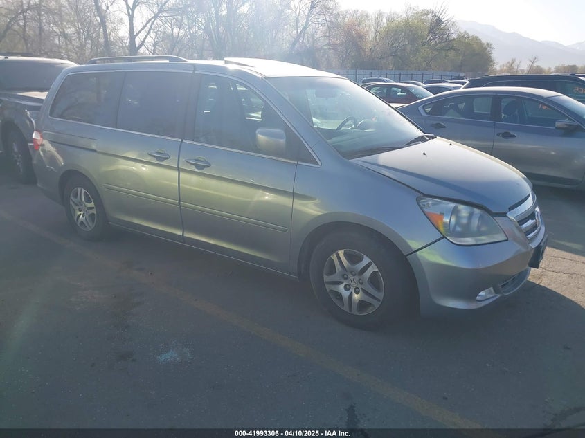 2007 Honda Odyssey Ex-L silver van gasoline 5FNRL38787B013639 photo #1
