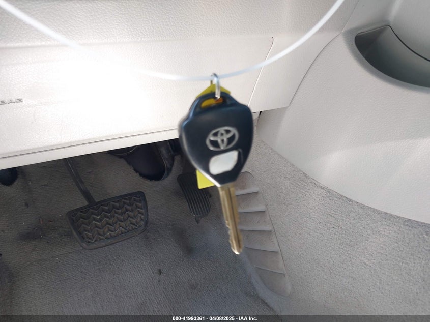 2009 TOYOTA CAMRY VIN: 4T4BE46K49R104332