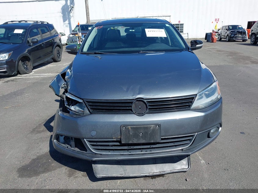 2011 VOLKSWAGEN JETTA VIN: 3VWLL7AJ9BM117397