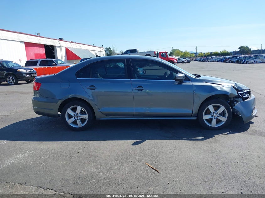 2011 VOLKSWAGEN JETTA VIN: 3VWLL7AJ9BM117397