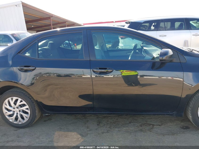 2019 TOYOTA COROLLA LE - 5YFBURHE2KP860511