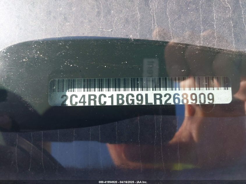2020 Chrysler Pacifica Touring L VIN: 2C4RC1BG9LR268909 Lot: 41994920