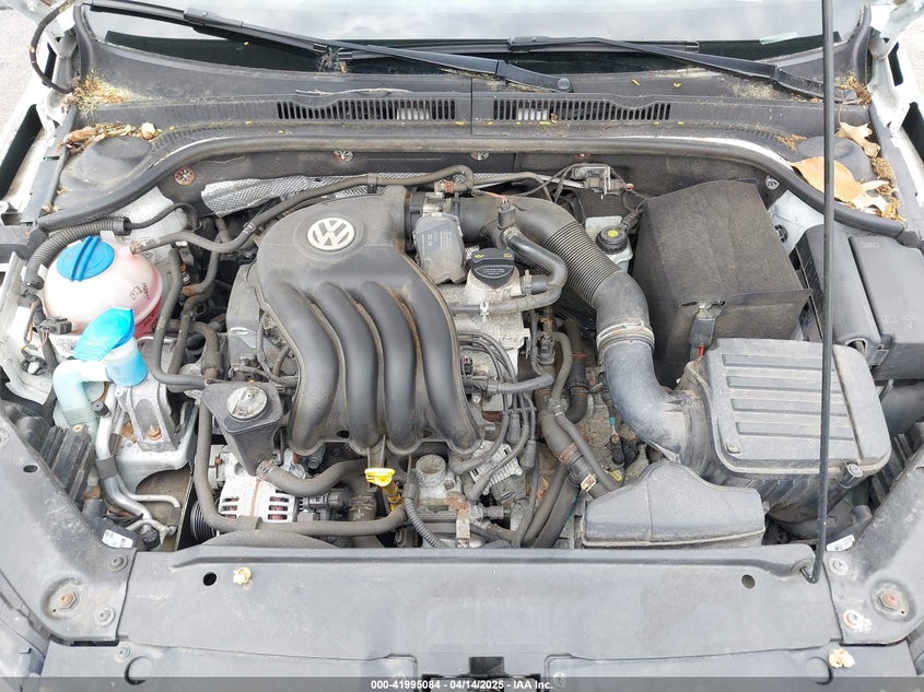 2014 VOLKSWAGEN JETTA 2.0L S - 3VW2K7AJ5EM329328