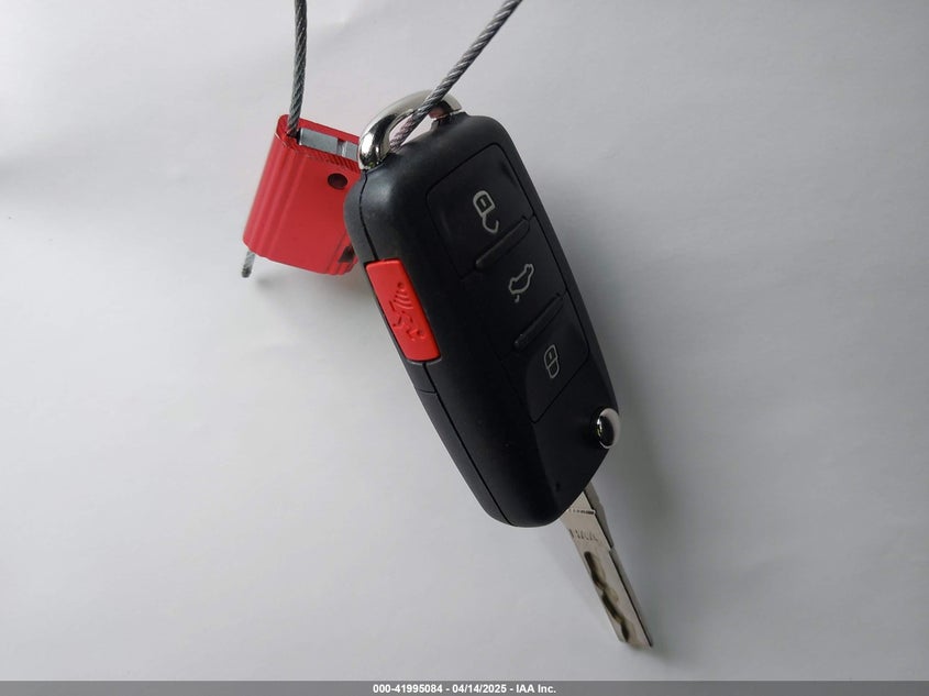 2014 VOLKSWAGEN JETTA 2.0L S - 3VW2K7AJ5EM329328