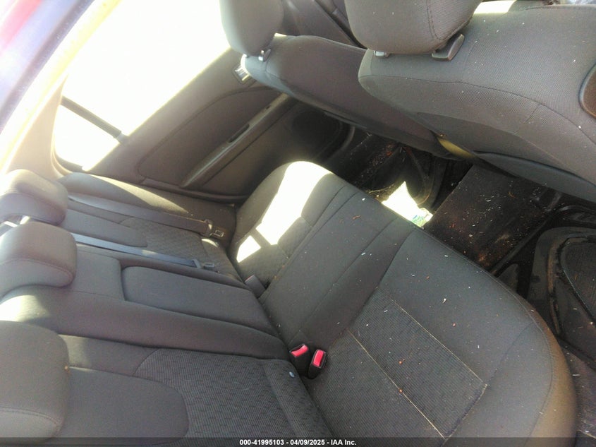 2010 FORD FUSION VIN: 3FAHP0HA5AR364739