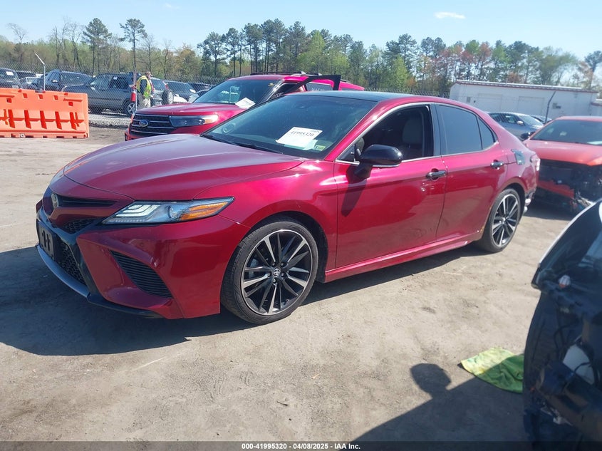 2018 TOYOTA CAMRY VIN: 4T1B61HK7JU601561