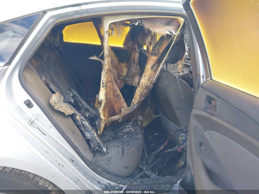 2013 HYUNDAI SONATA GLS - 5NPEB4AC8DH751646