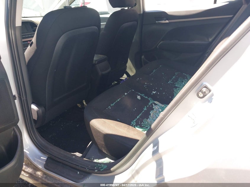 2020 HYUNDAI ELANTRA SE - KMHD74LF5LU939304