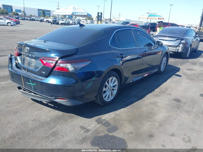 2021 TOYOTA CAMRY LE - 4T1C11AKXMU526906