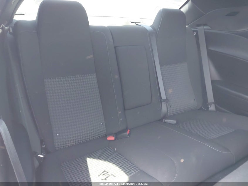 2022 DODGE CHALLENGER R/T - 2C3CDZBT3NH144159