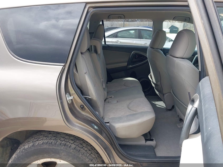 2T3BF4DV3CW202335 2012 TOYOTA RAV 4 photo no. 8