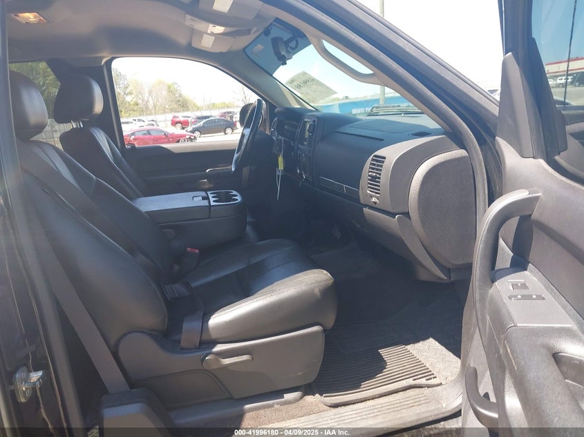 2013 CHEVROLET SILVERADO 1500 VIN: 1GCRKSE71DZ411511