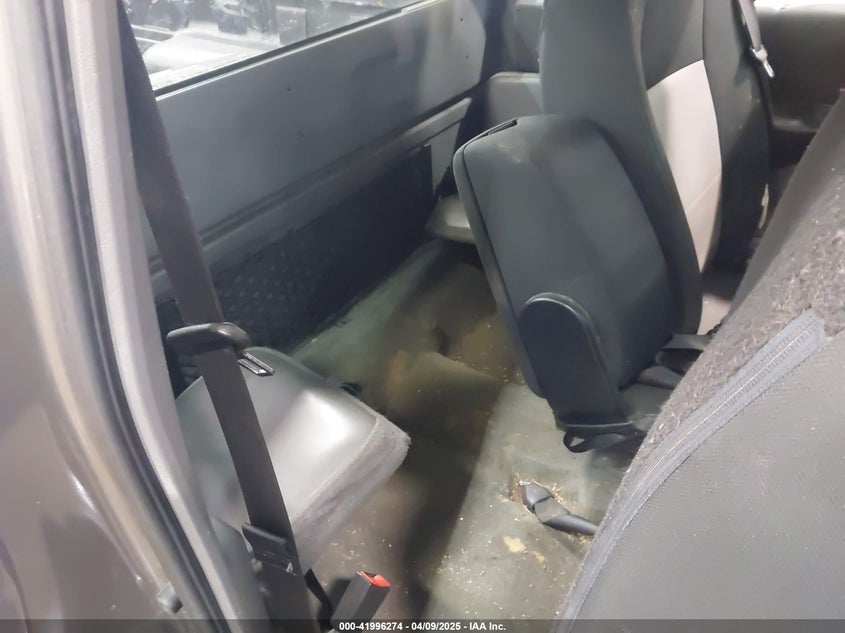 2011 FORD RANGER VIN: 1FTKR1EE9BPA92972