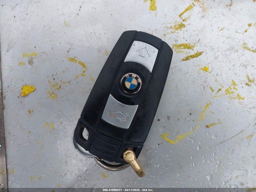 2011 BMW 328I VIN: WBAPK7G53BNN69625