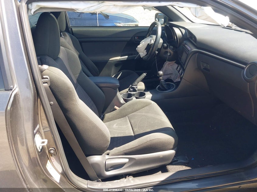 2012 SCION TC VIN: JTKJF5C70C3033990