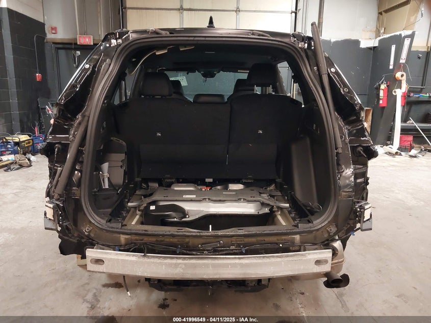 2025 HONDA CR-V HYBRID VIN: 5J6RS6H92SL022276