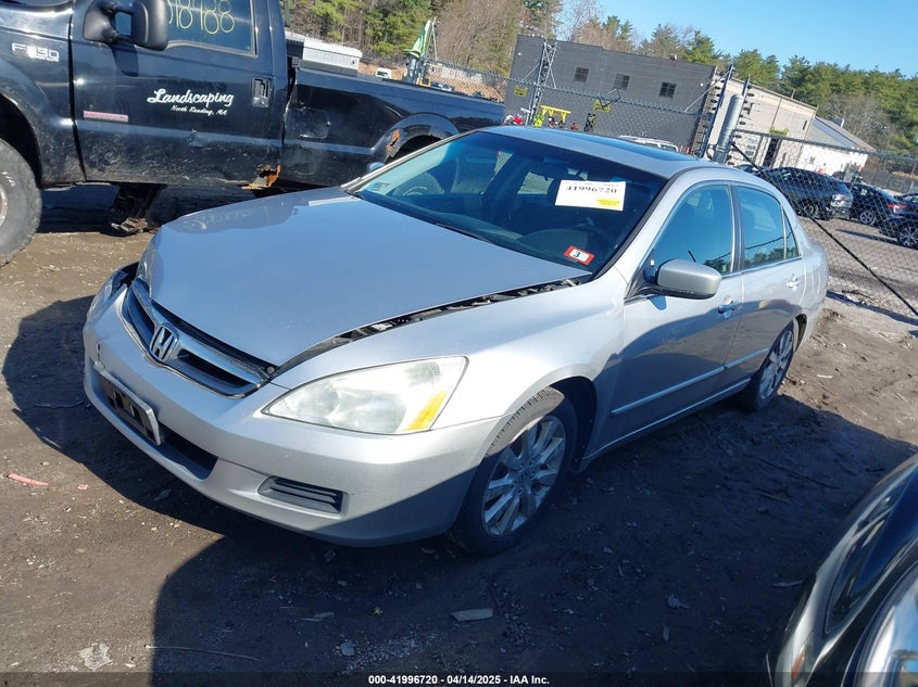 2007 HONDA ACCORD VIN: 1HGCM668X7A008422